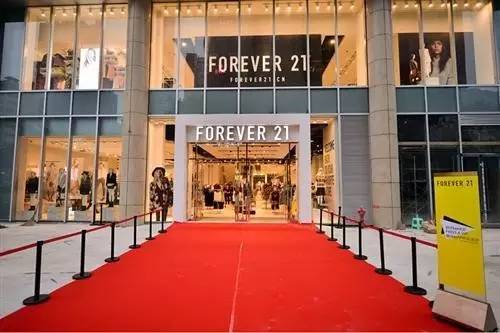 种草90、00后可能最爱的15个时尚品牌(图1)